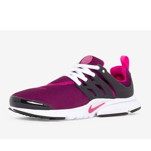 New Nike Air Presto (GS) Running Shoes Size Boys Size 6 Girls Size 7.5